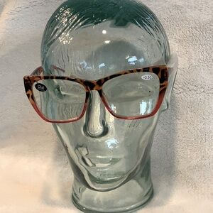 3.50 Fashion Readers with Blue light technology.